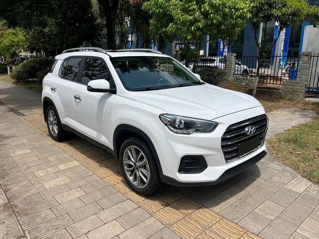 Hyundai ix35 2.0L Auto 2WD Smart Brave · Enjoy Edition, фото 3