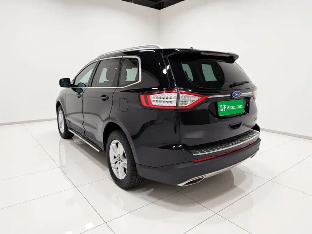 Ford Edge 2018 EcoBoost 245 7 мест V