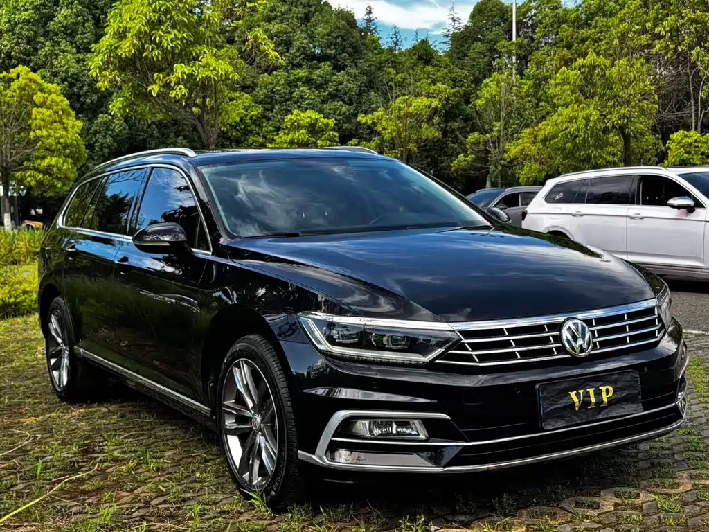 Volkswagen Passat Variant 2018 380TSI