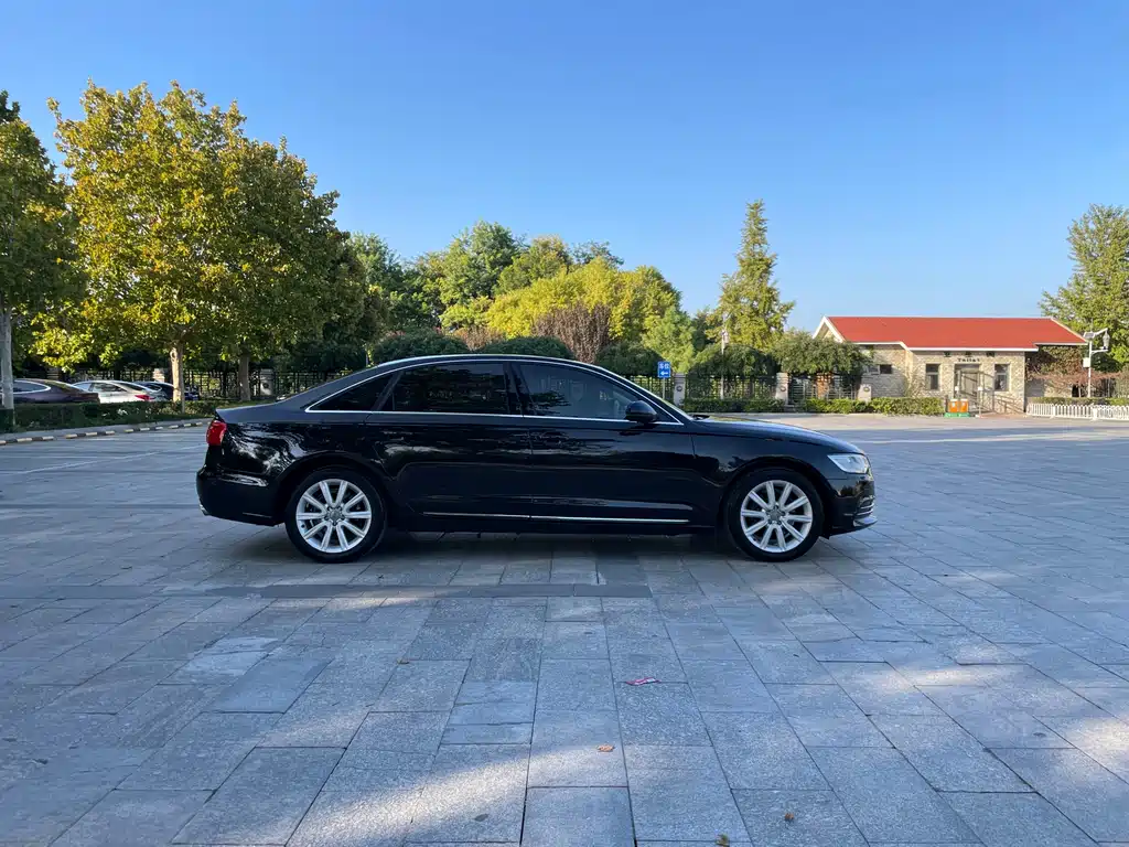 Audi A6L 2014 35 FSI Comfort