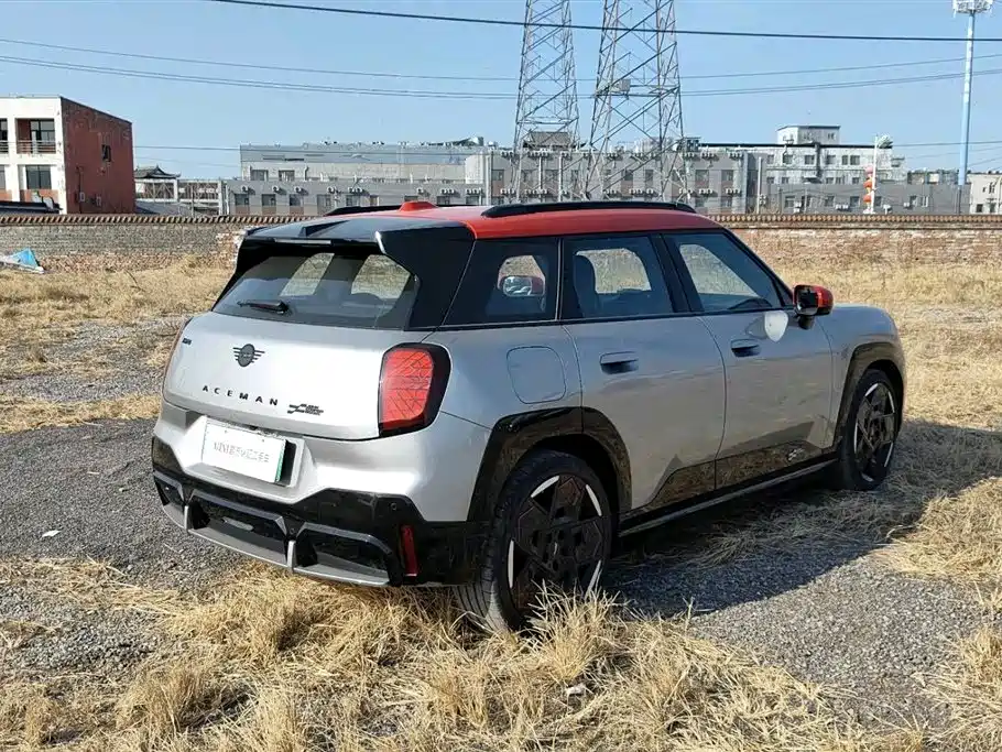 MINI ELECTRIC  JCW ACEMAN