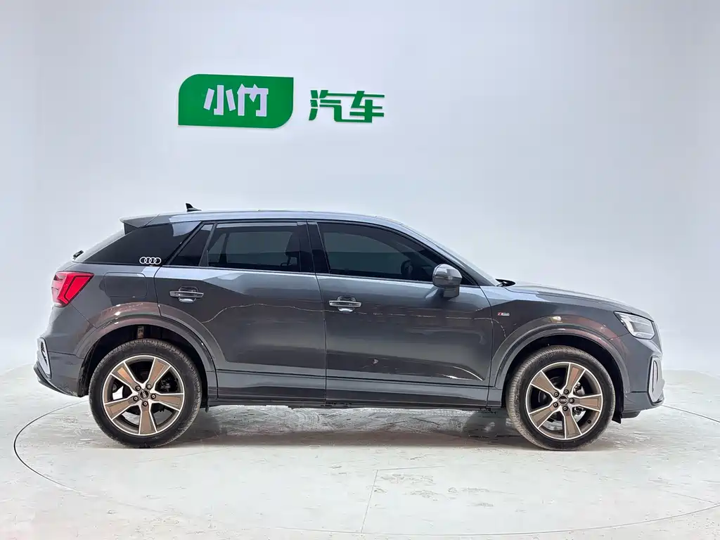 Audi Q2L — миниатюра 7