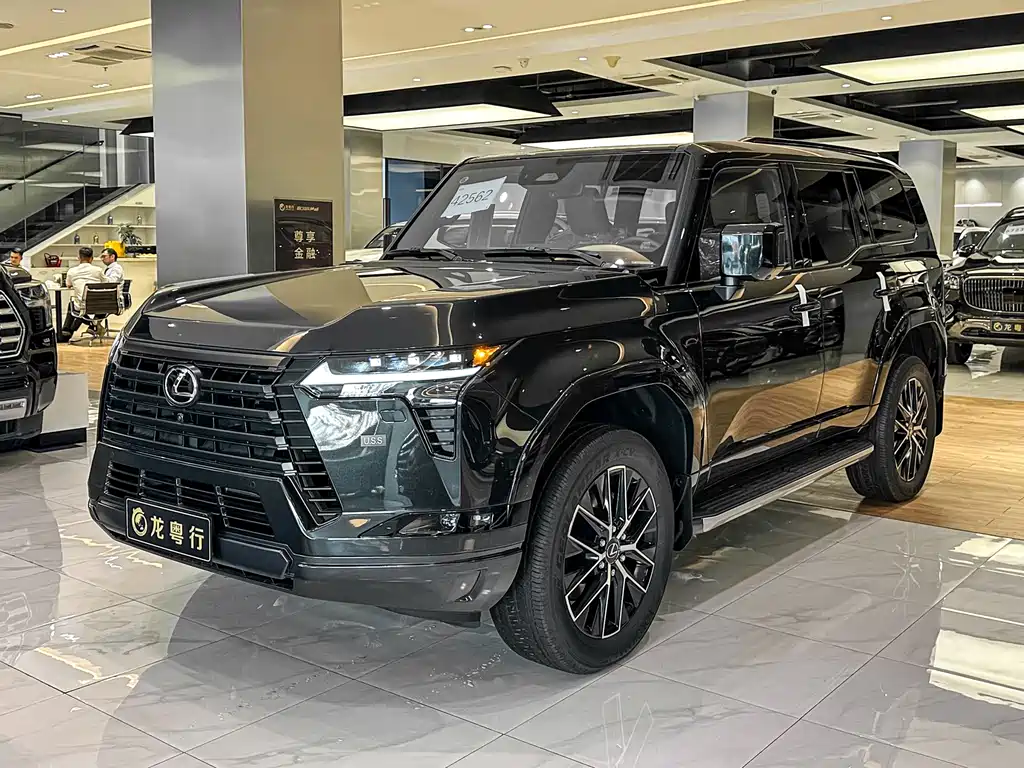 Lexus GX 2025 550