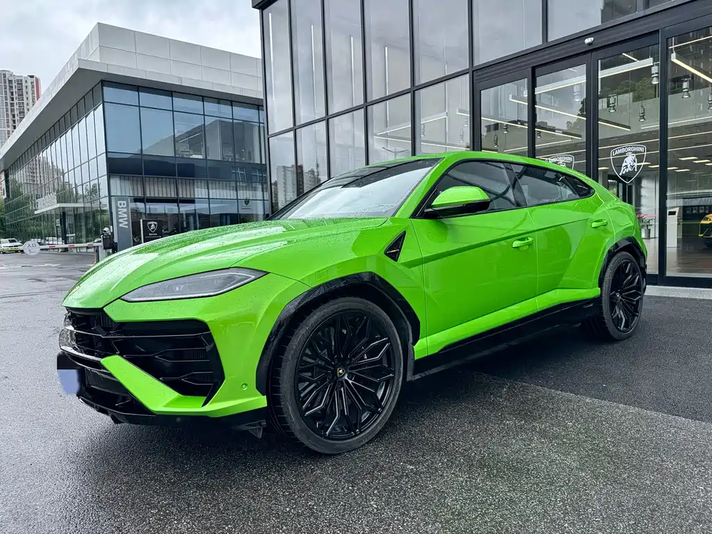 Lamborghini Urus SE 2025 4.0T Standard