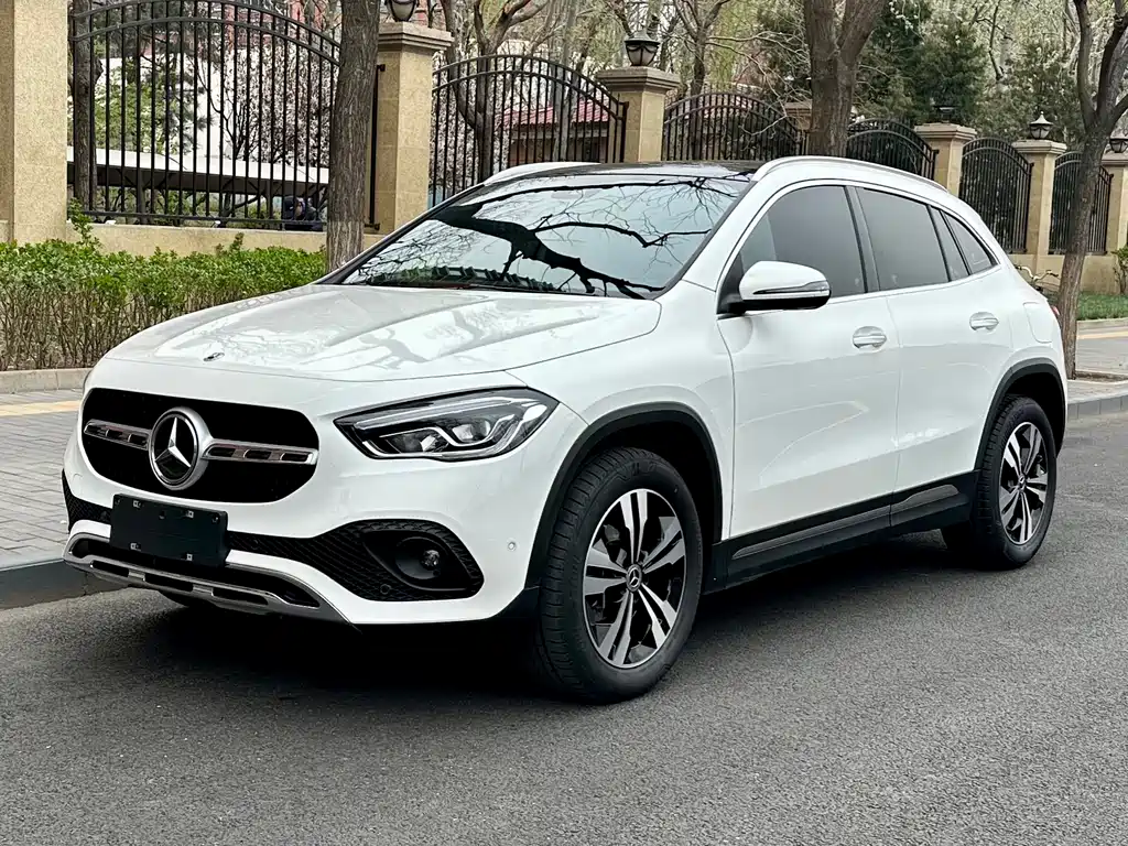 Mercedes-Benz GLA 2022
