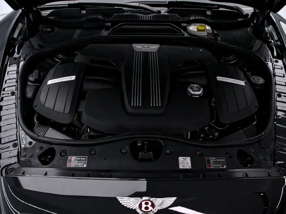 Bentley Flying Spur — миниатюра 18