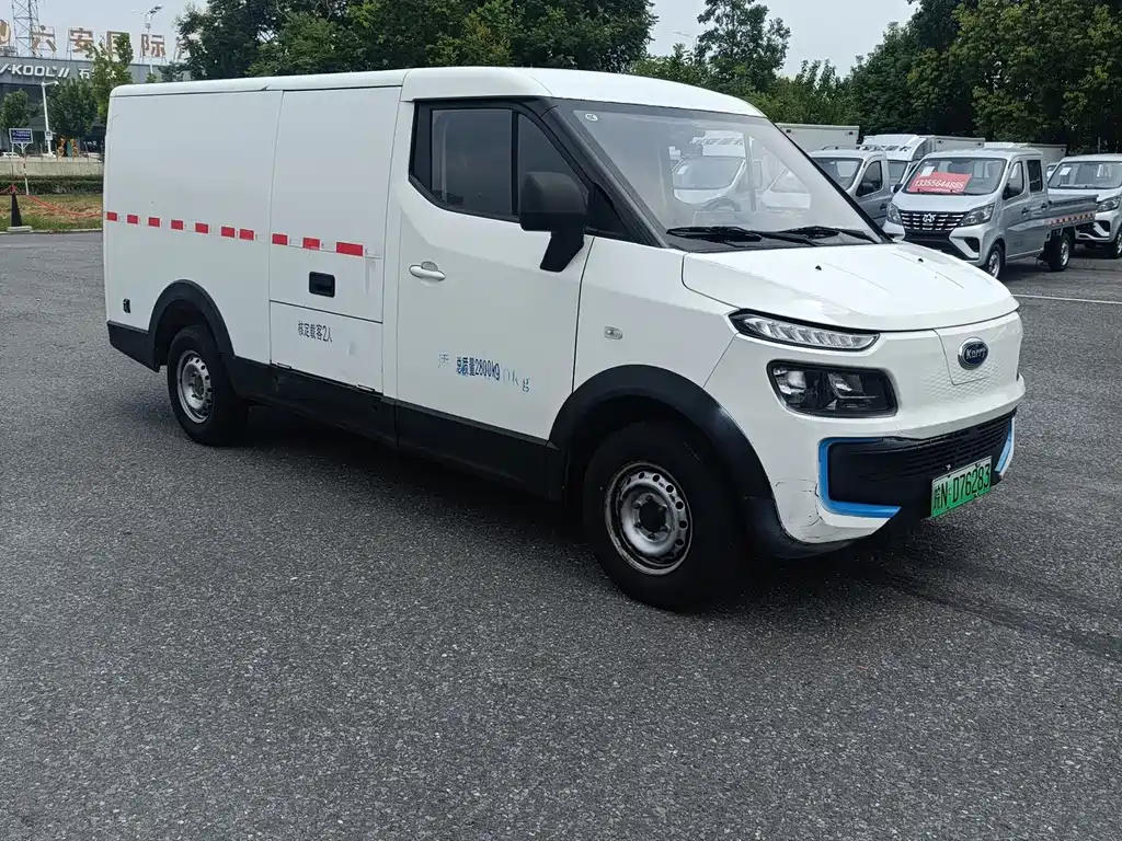 Karry Dolphin EV — миниатюра 3