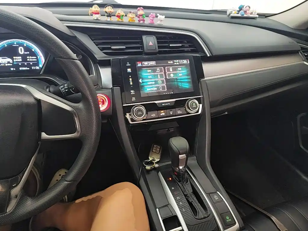 Honda Civic 2016 220TURBO CVT Luxury