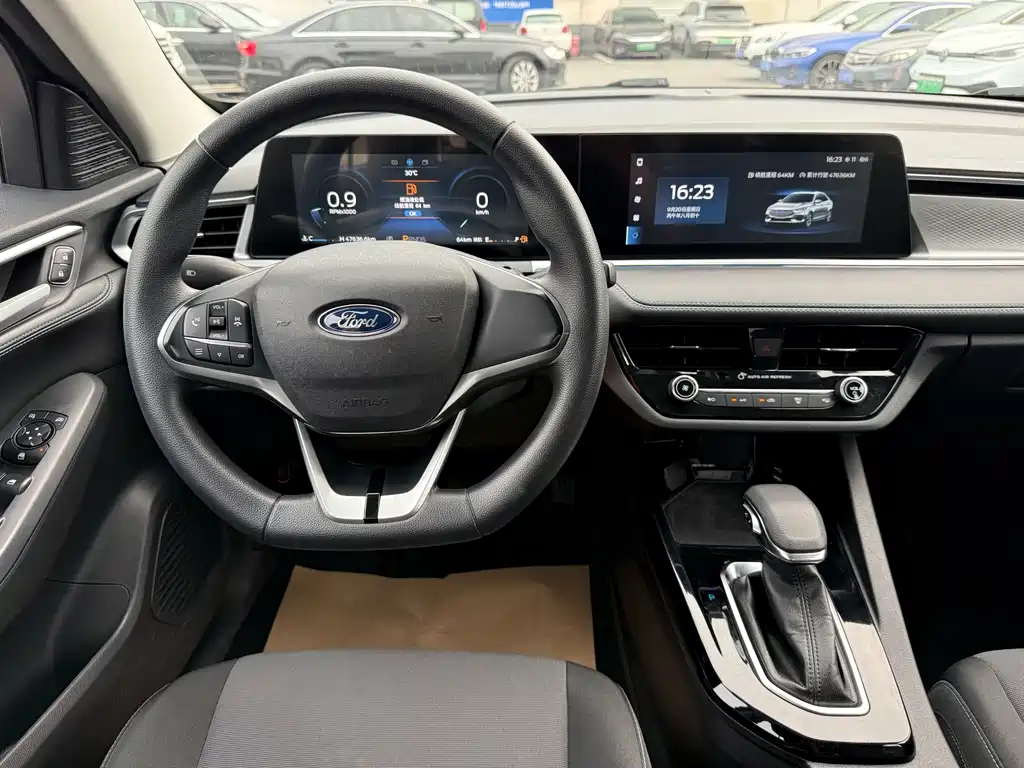 Ford Escort — миниатюра 7