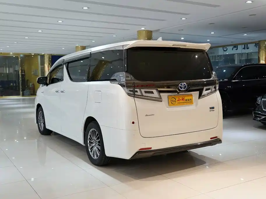 Toyota Vellfire — миниатюра 19