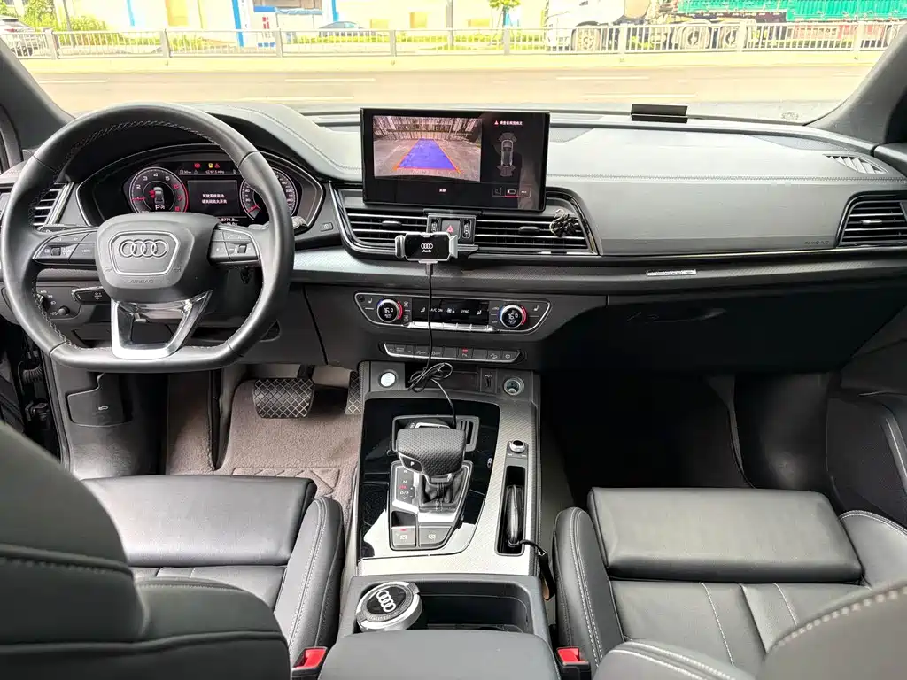 Audi Q5L — миниатюра 5