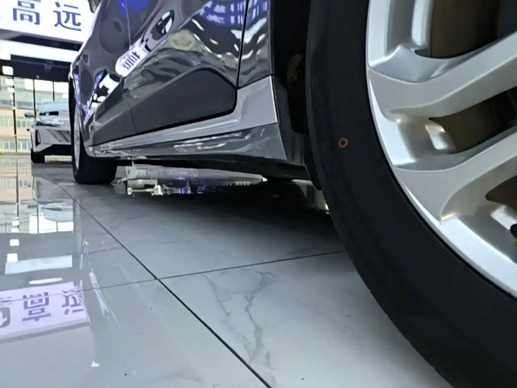 Ford Mondeo — миниатюра 22