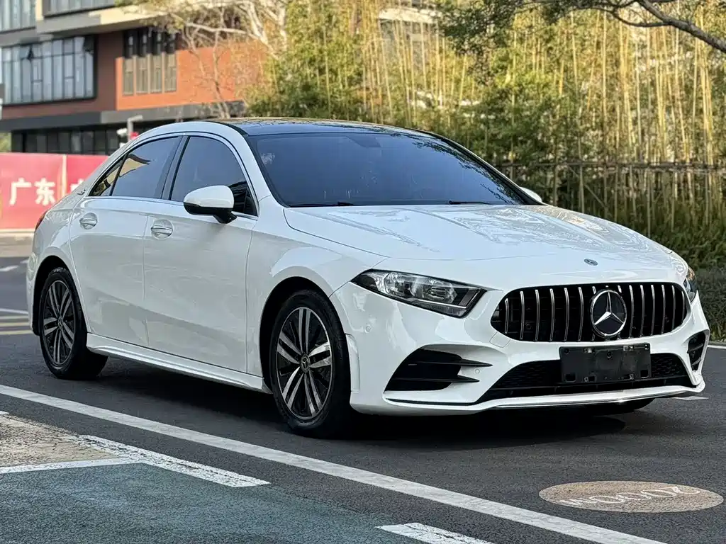 MERCEDES-BENZ A CLASS