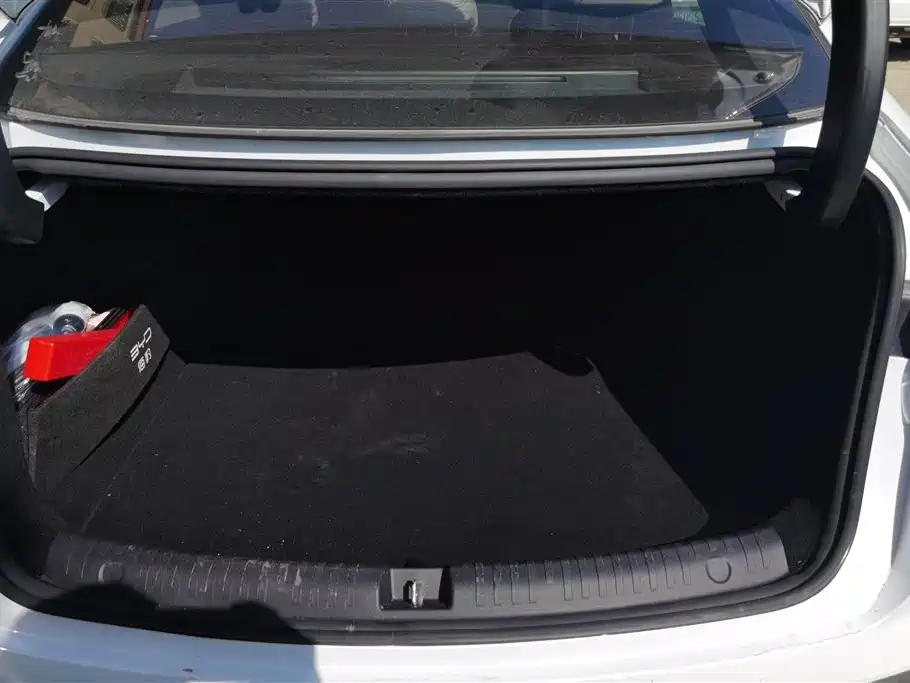 BYD SEAL 06 NEW ENERGY