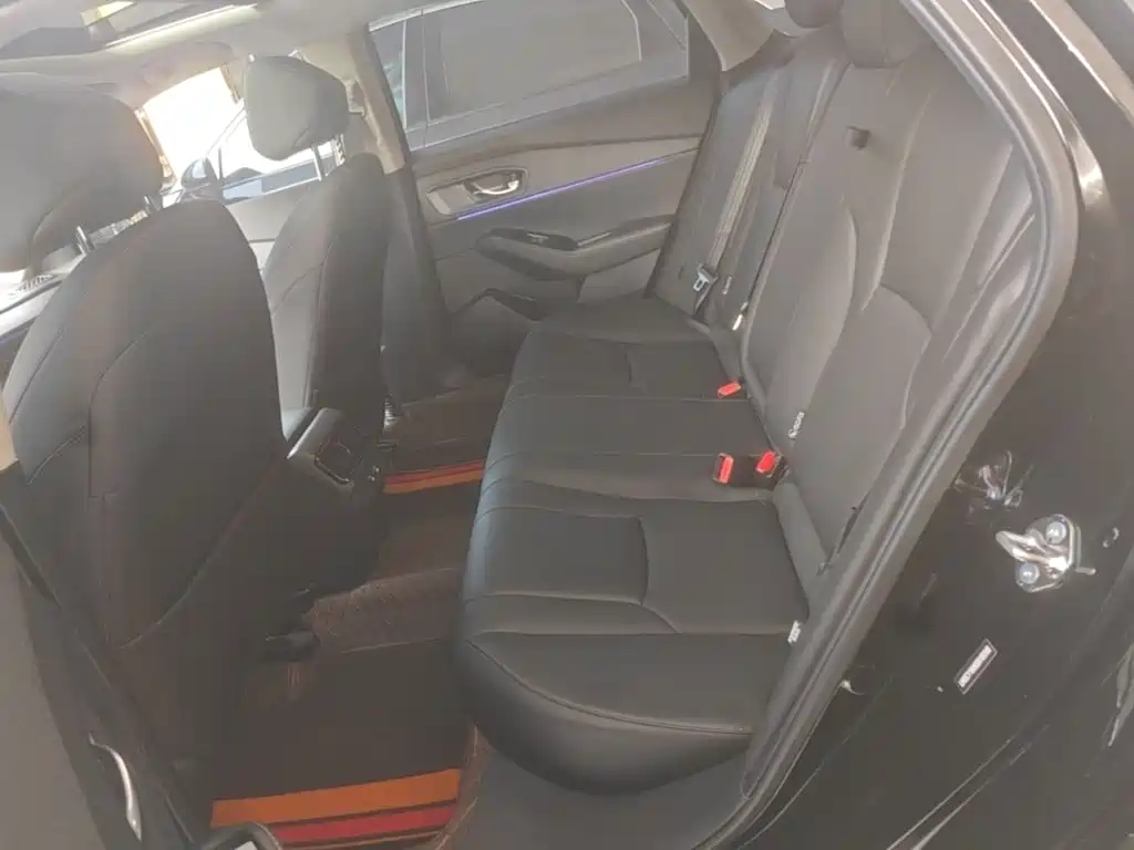 Honda Accord — миниатюра 17