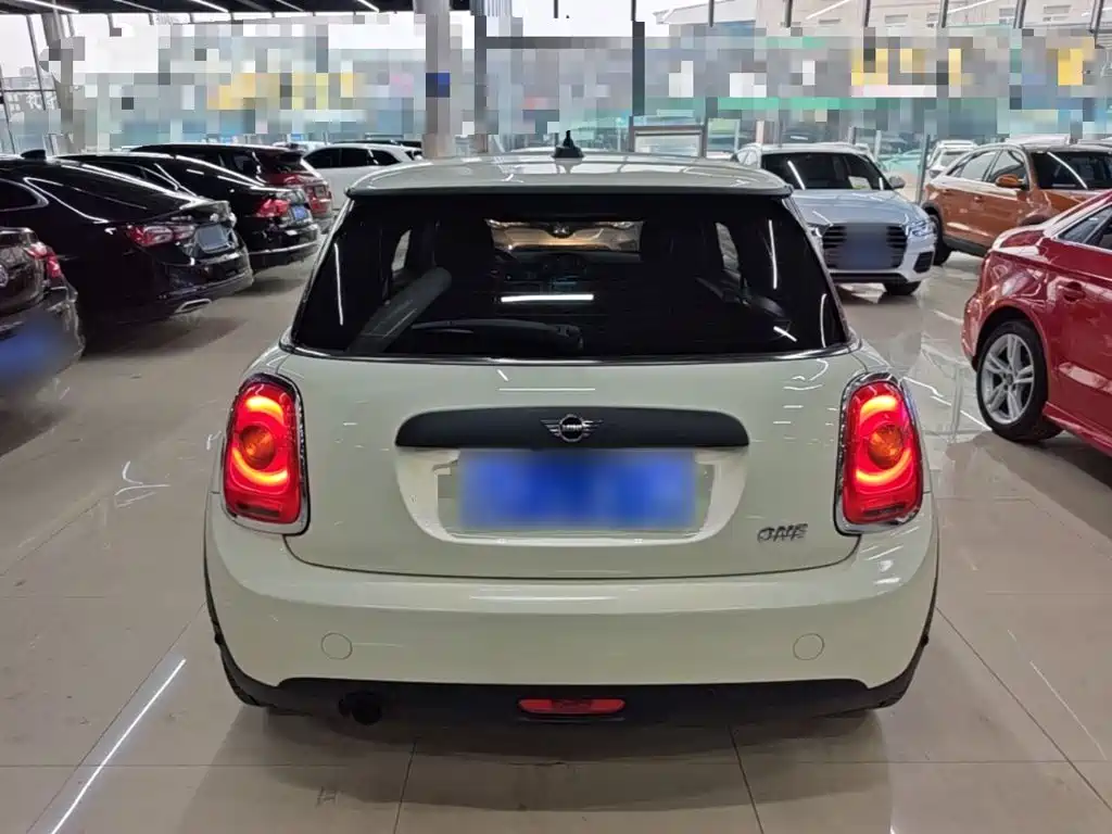 MINI Mini — миниатюра 6