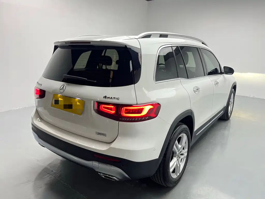 Mercedes-Benz GLB 2023 GLB 220