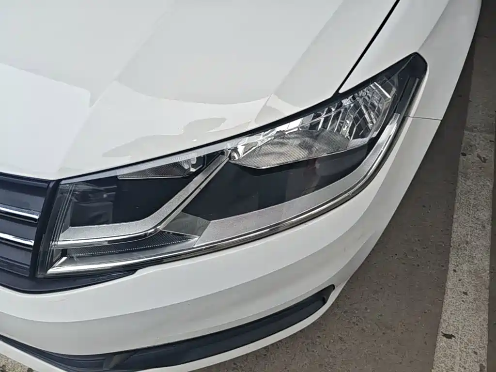 Volkswagen Santana — миниатюра 24