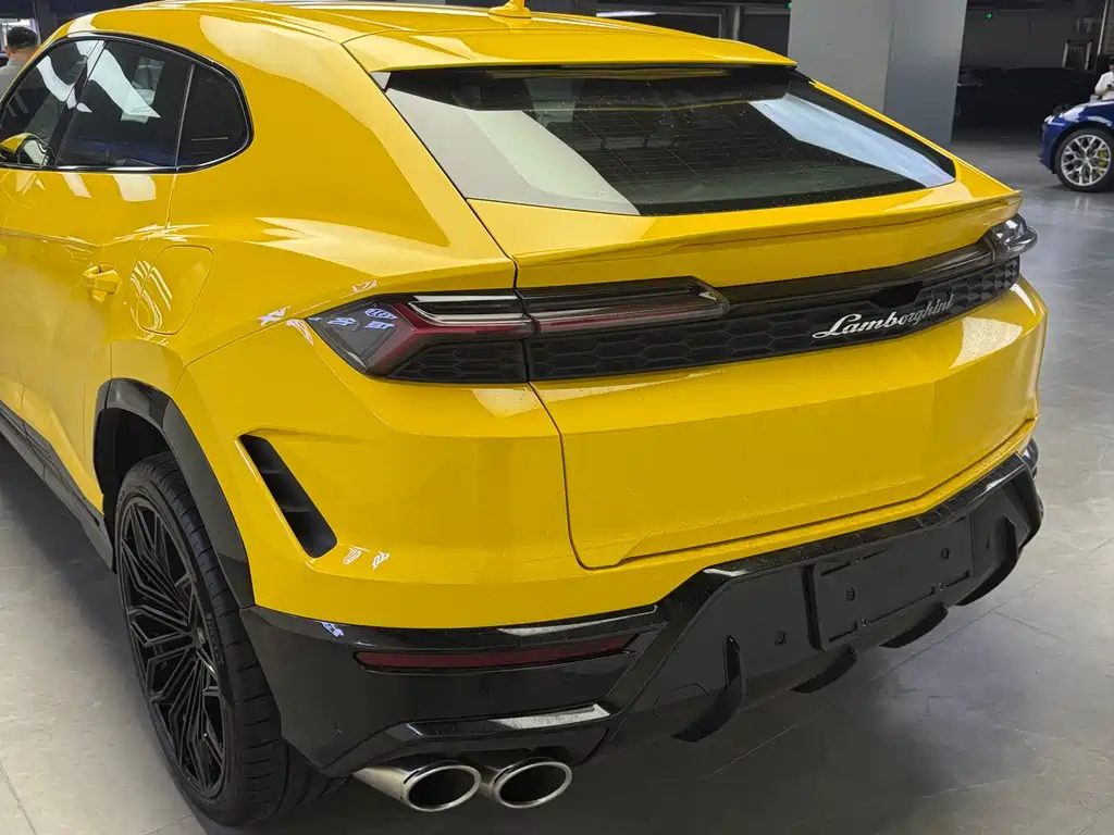 Lamborghini Urus SE 2025 4.0T Standard