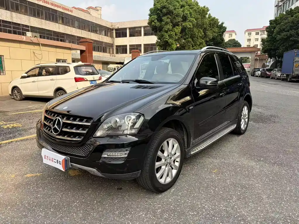 Mercedes-Benz M-Class