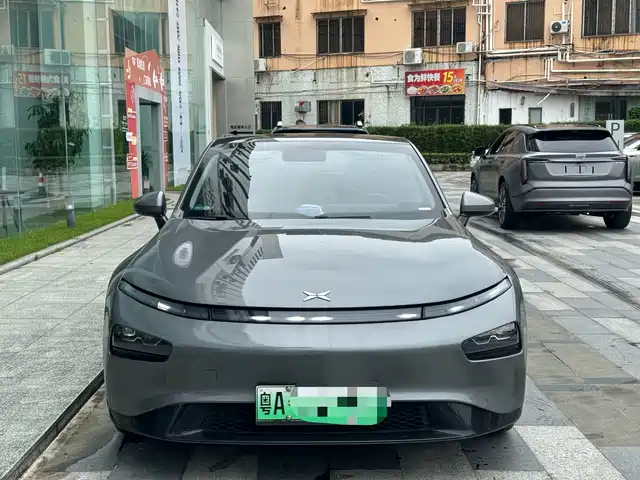 2022 Xpeng P7