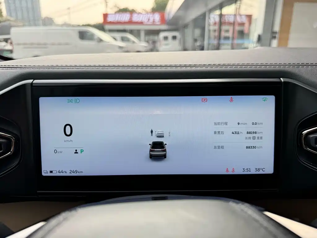 NIO ES8 — миниатюра 31