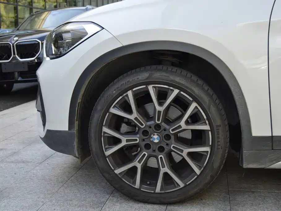 BMW X1 — миниатюра 13