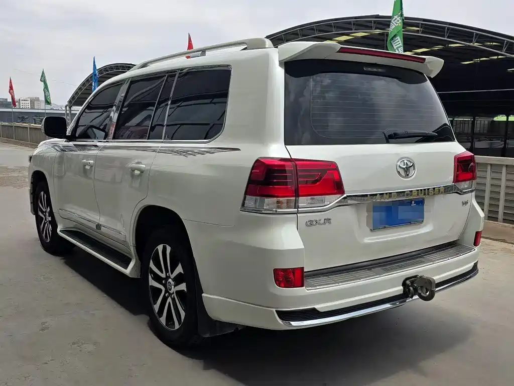 Toyota Land Cruiser 2020 4.0L GX-R