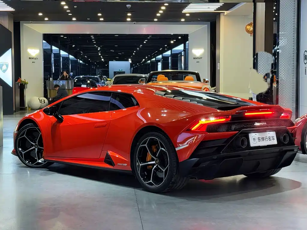 Lamborghini Huracán 2020 Huracán EVO RWD