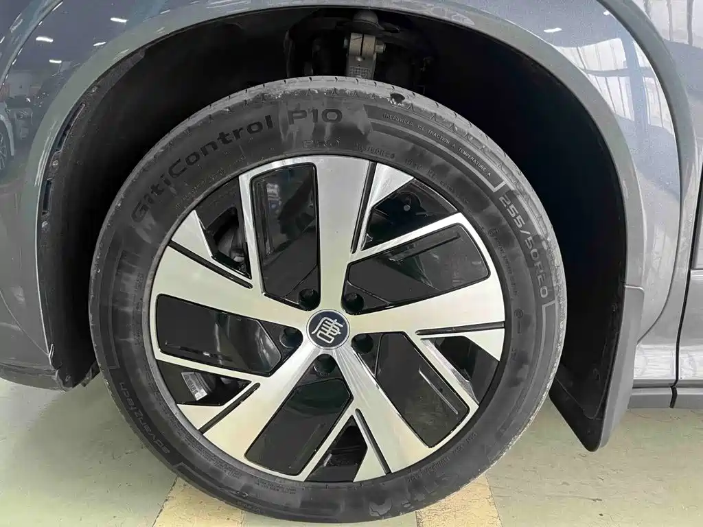 BYD Tang L — миниатюра 23