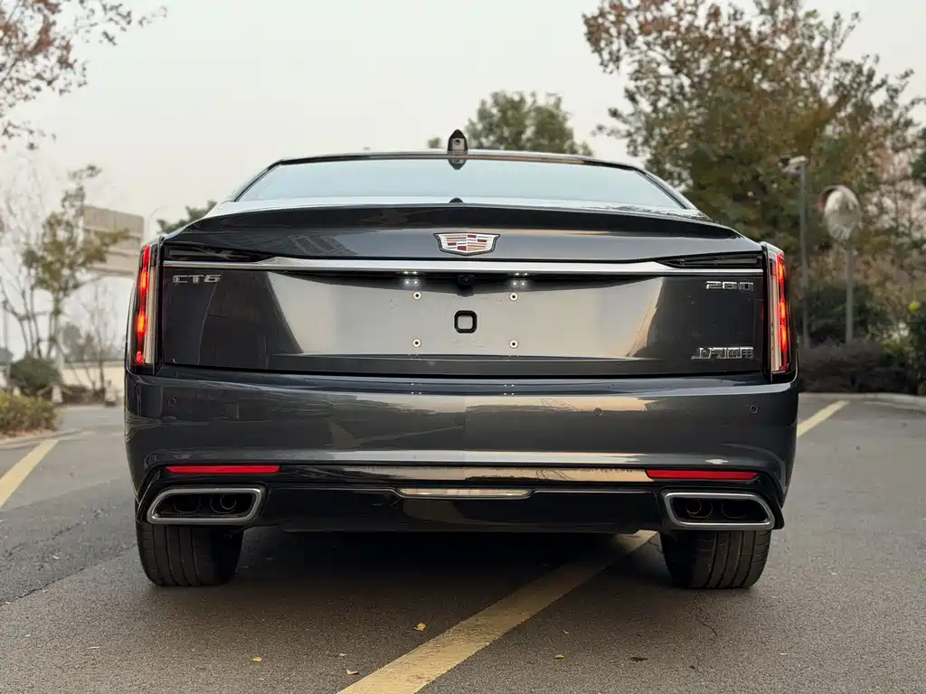 Cadillac CT6 — миниатюра 8