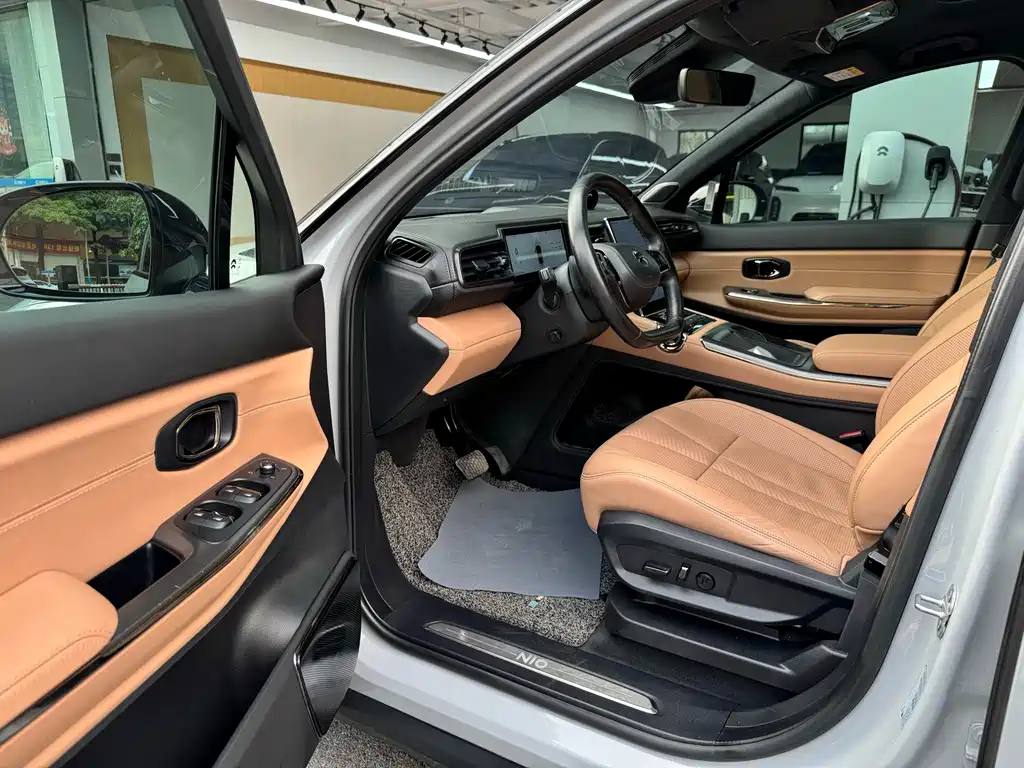 NIO ES8 — миниатюра 29