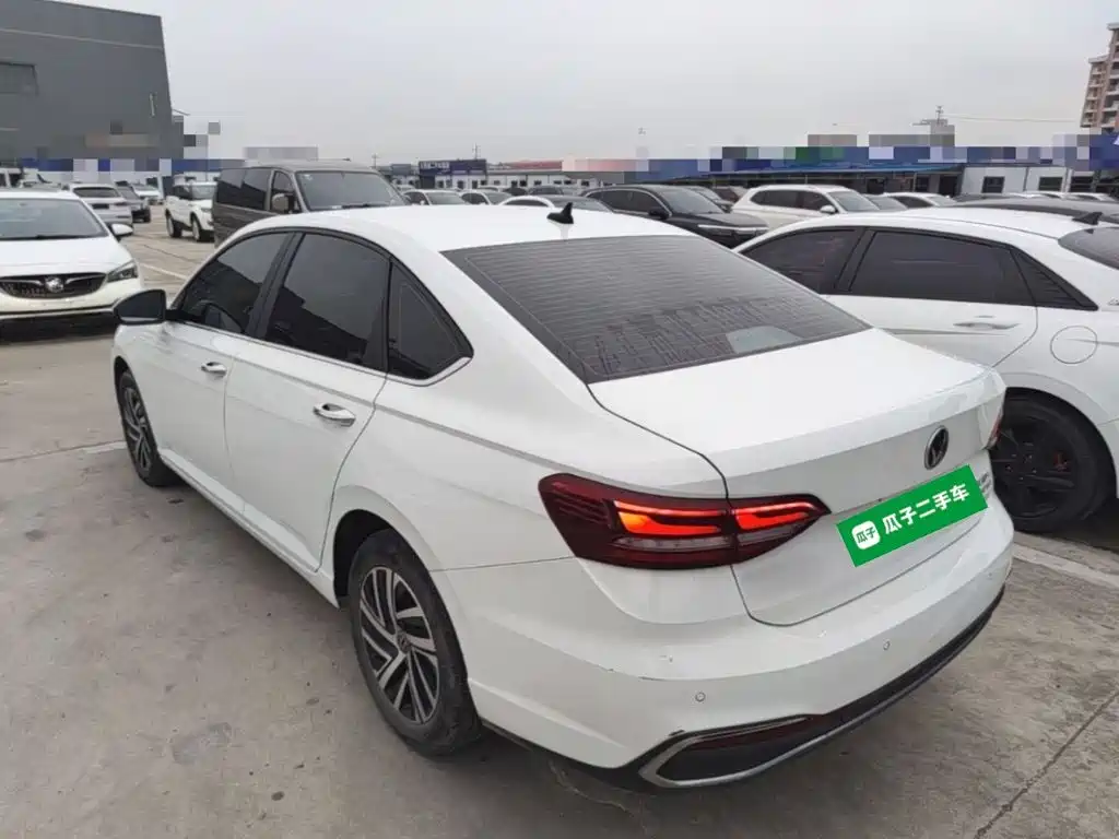 Volkswagen Lavida — миниатюра 5