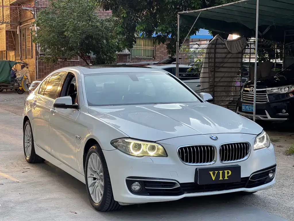 BMW 5 Series 5 2014 525Li Luxury