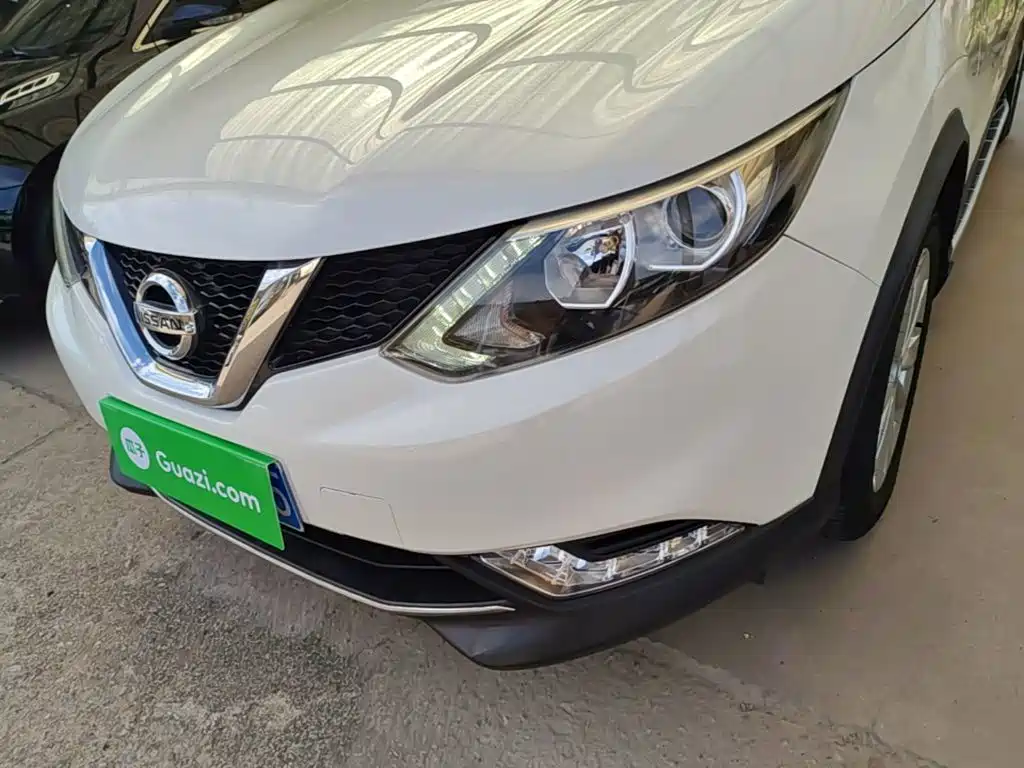 Nissan Qashqai — миниатюра 24
