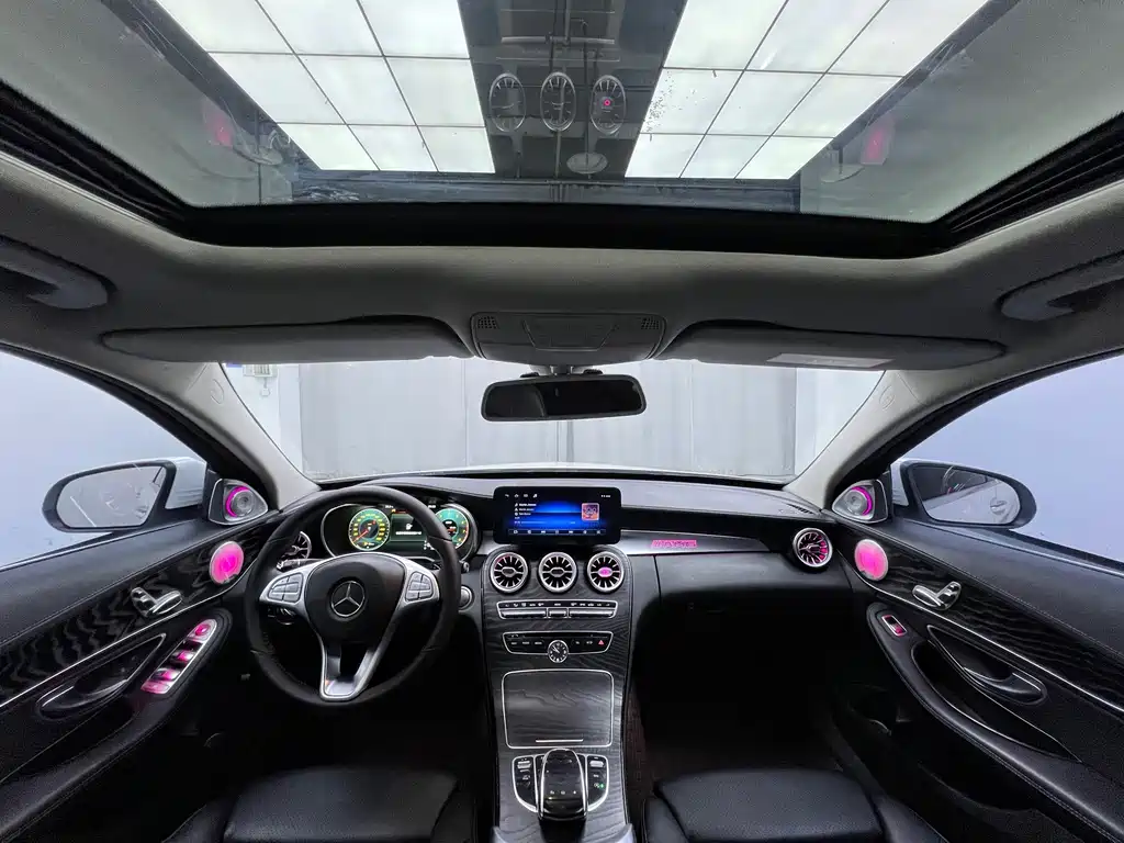 Mercedes-Benz C-Class — миниатюра 7