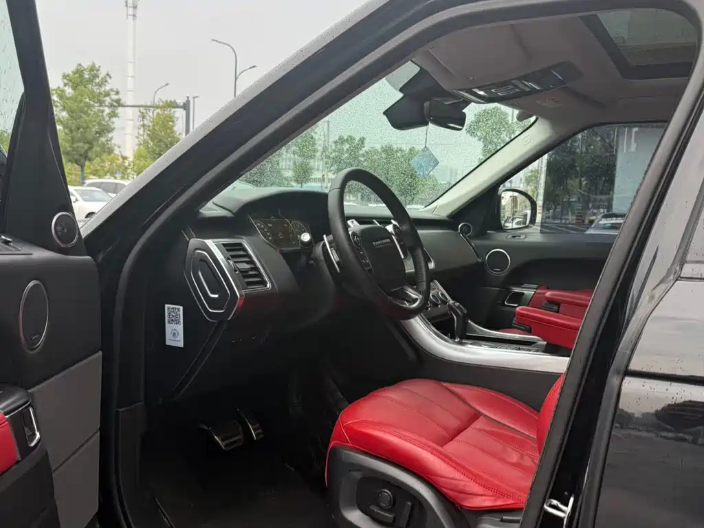 Land Rover Sport — миниатюра 4