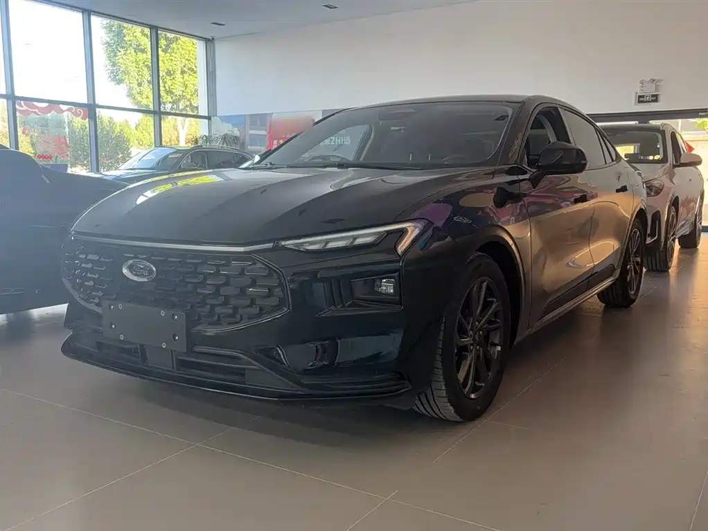 Ford Mondeo 2025