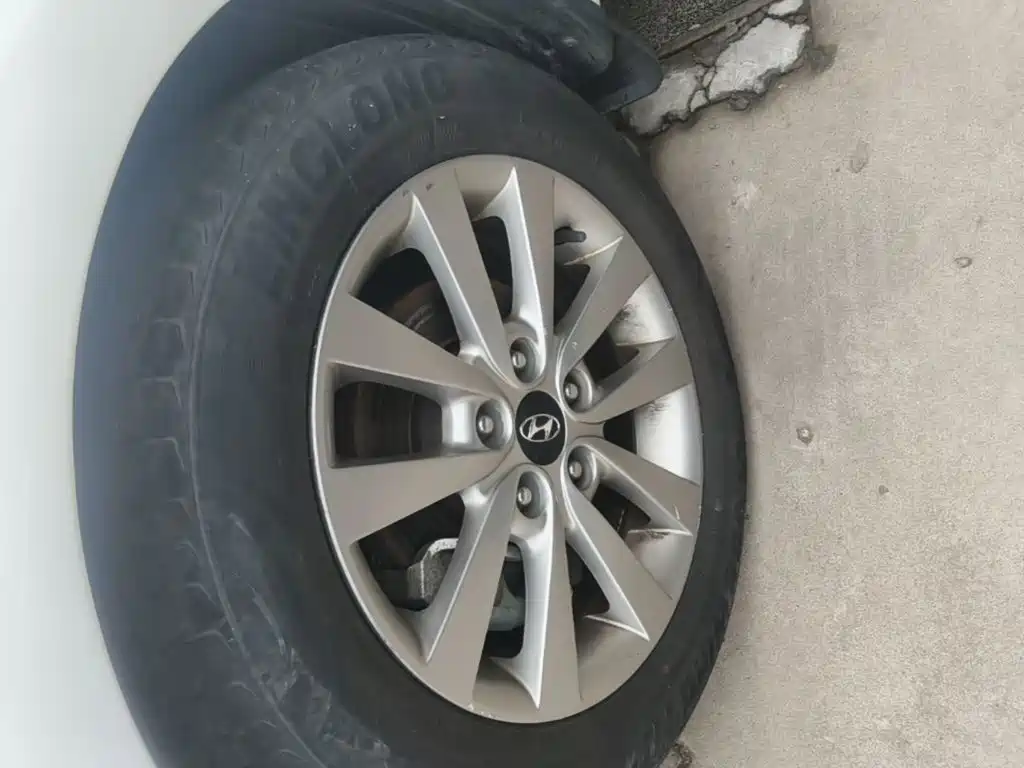 Hyundai Mistra — миниатюра 23