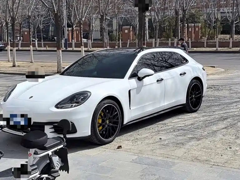 Porsche Panamera — миниатюра 4