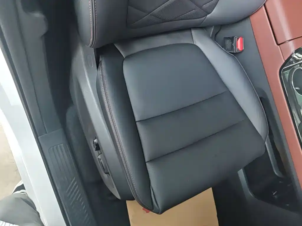 GAC Motor 传祺E8 PHEV — миниатюра 25
