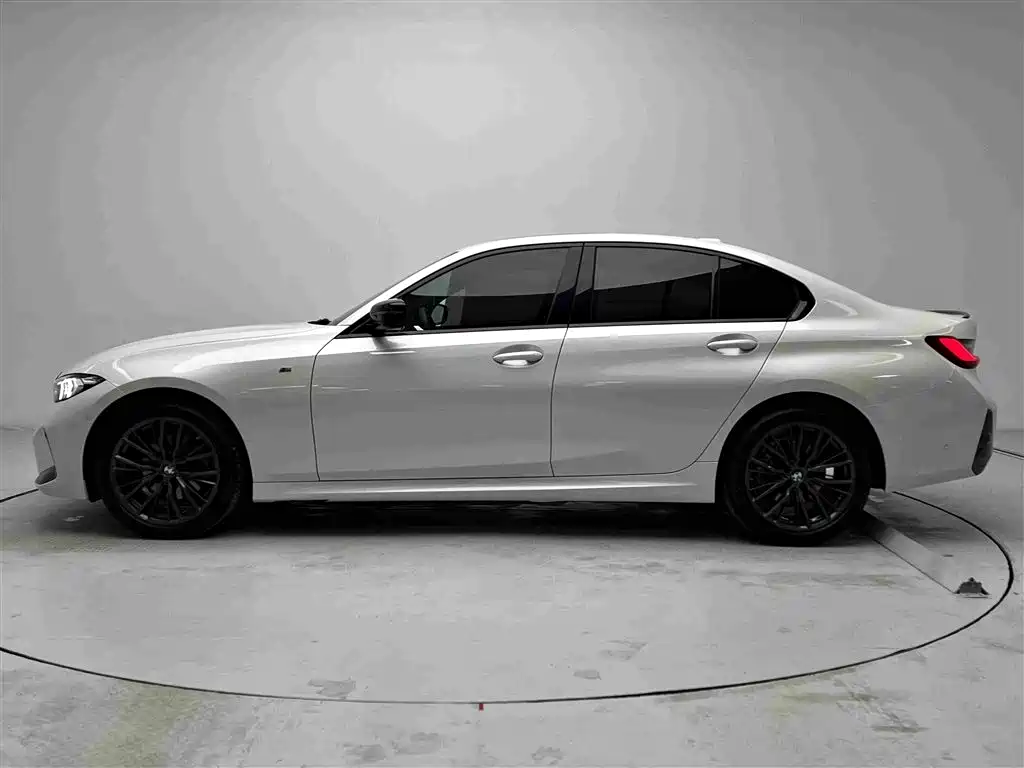 BMW 3 Series — миниатюра 5