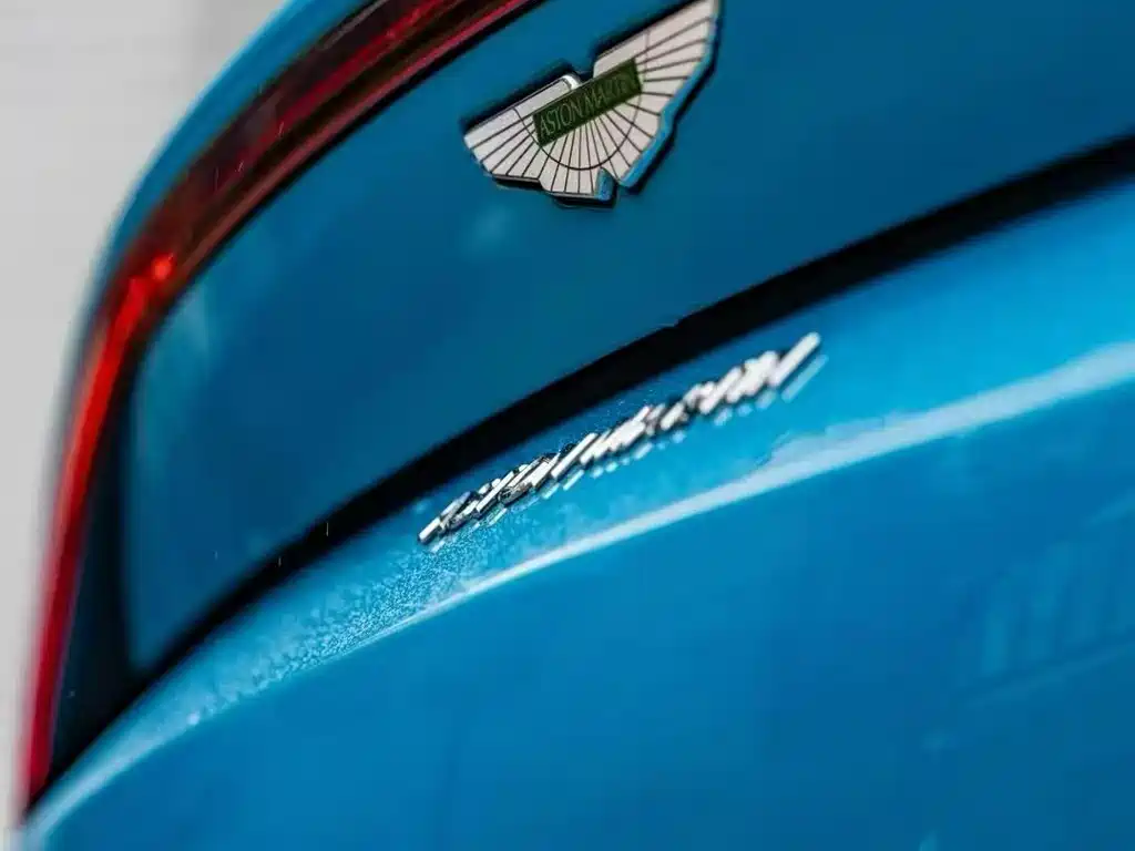 Aston Martin V8 Vantage 2022 4.0T V8 Coupe