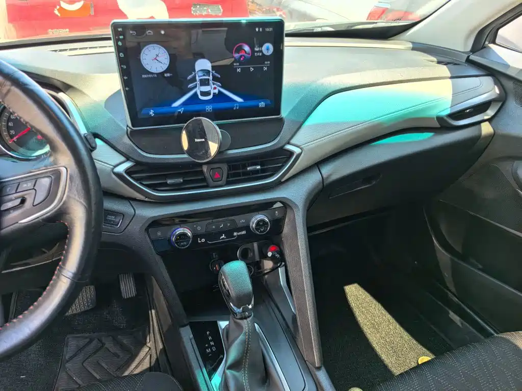 Chevrolet Volando — миниатюра 12