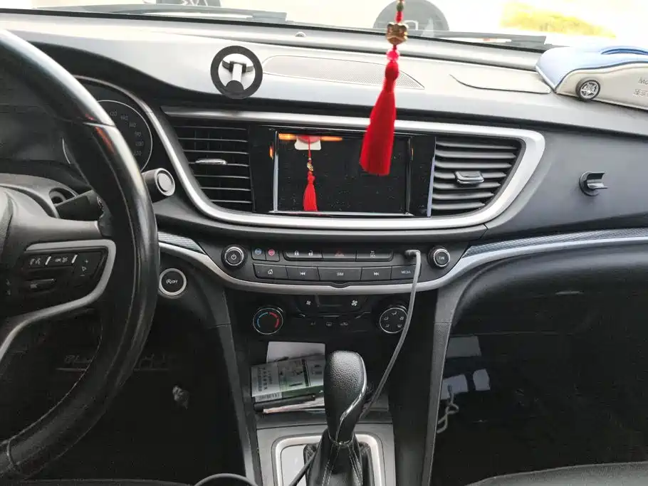 Buick Excelle — миниатюра 13
