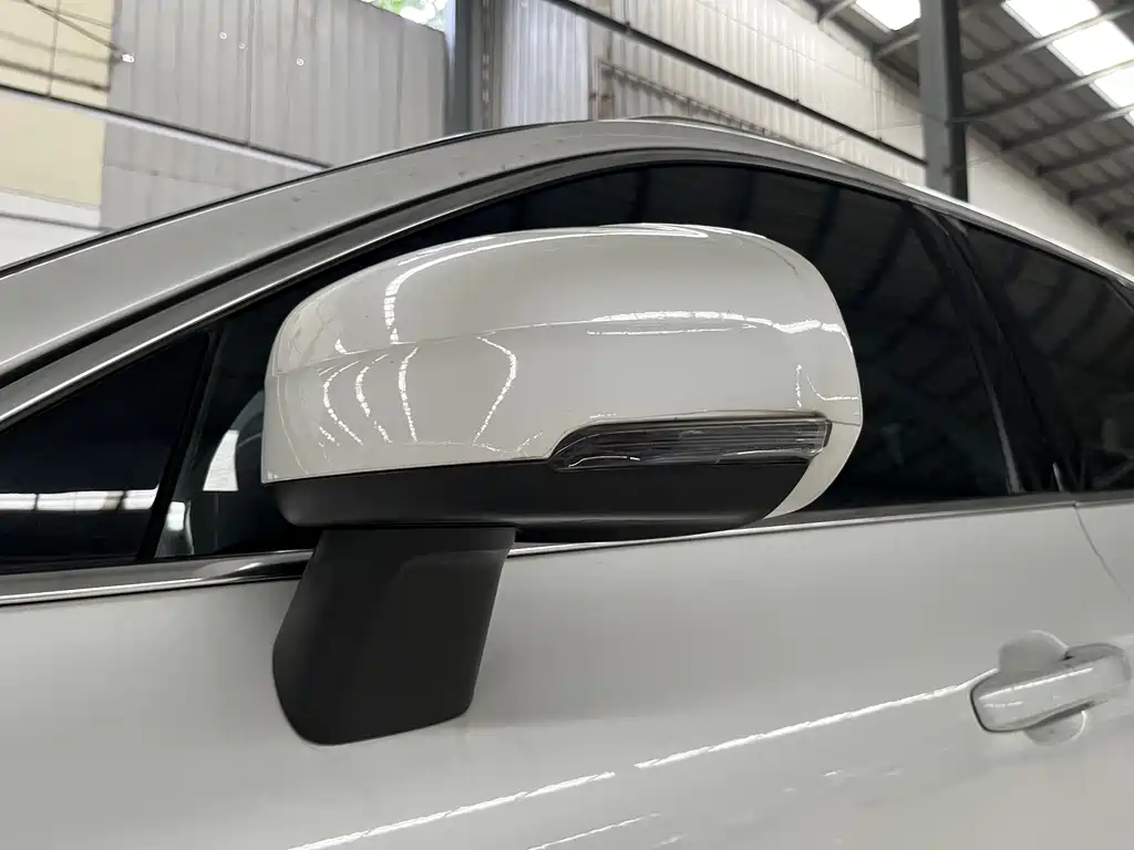Volvo XC60 2023 B5 Luxury