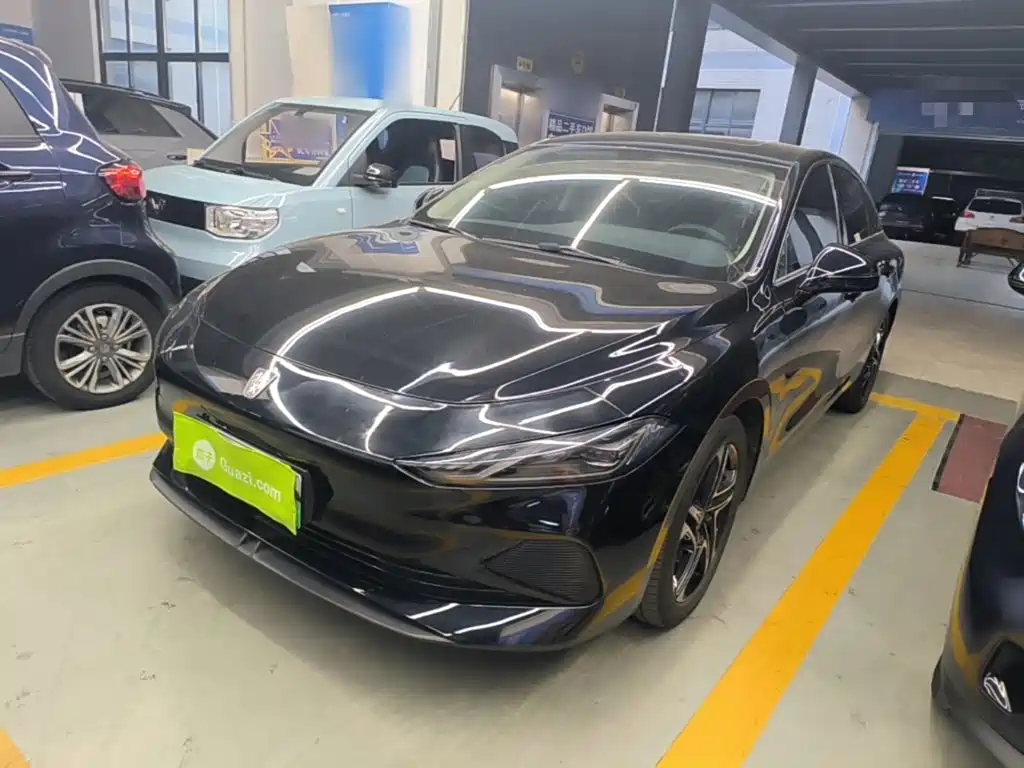 Roewe D7