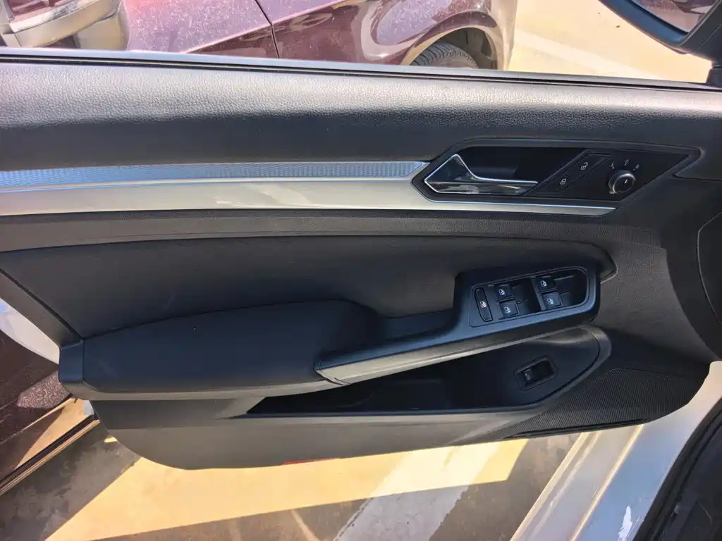 Volkswagen Lamando — миниатюра 5