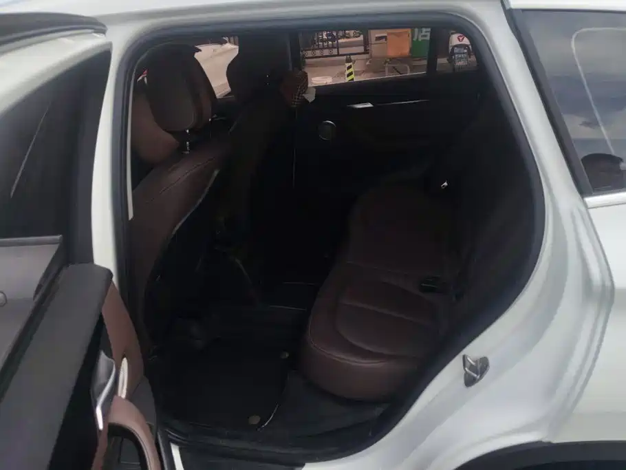 BMW X1 — миниатюра 11