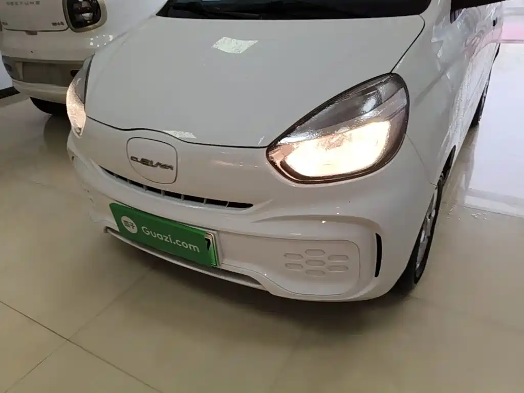 Roewe Clever — миниатюра 24